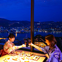 長崎の夜景を見渡す絶景レストラン
